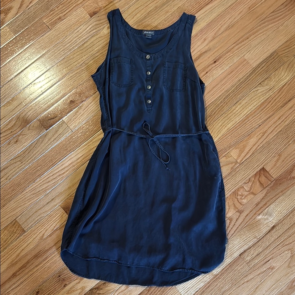 Navy Sleeveless Dress